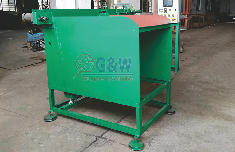 Push-plate automatic feeder